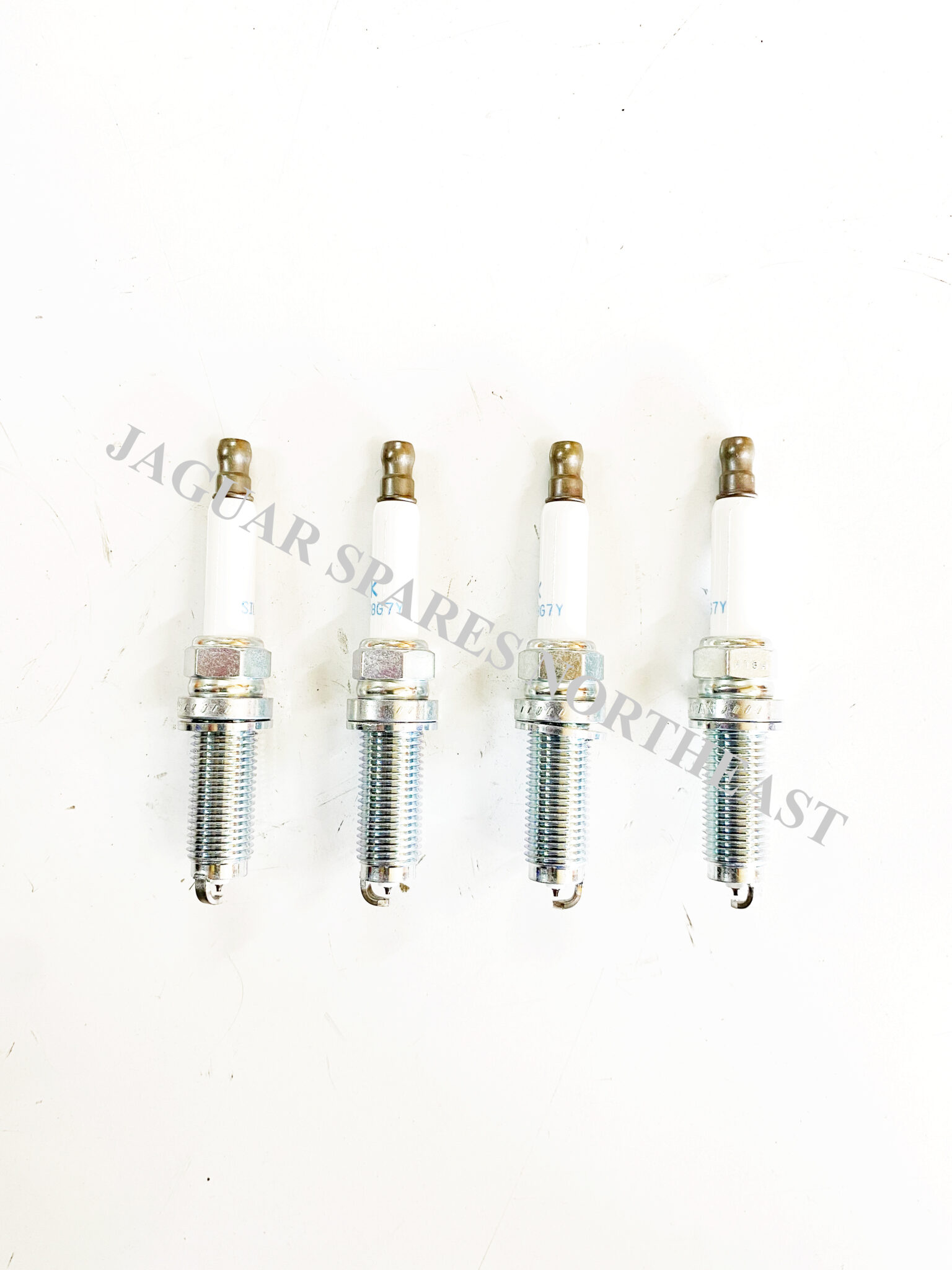XF 2.0 PETROL SPARK PLUGS JDE38685 Jaguar Spares North East