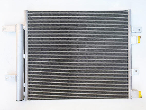 X351 XJ & XJR AIR CONDITIONING CONDENSER - C2D26543