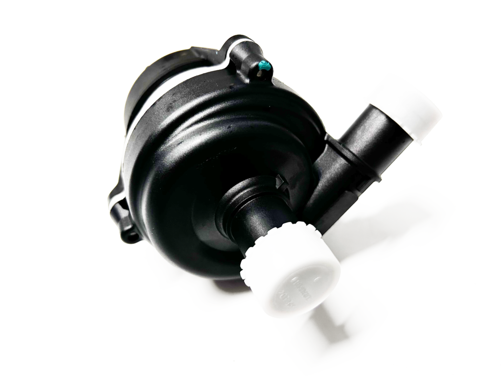 X351 XJ SUPERCHARGER COOLANT PUMP C2D37701 Jaguar Spares North East