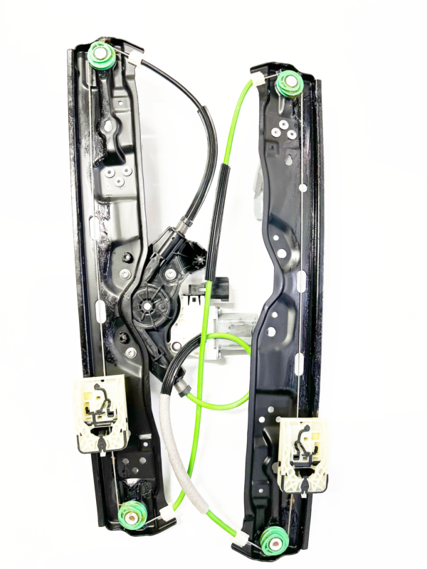 F PACE DRIVERS SIDE FRONT WINDOW REGULATOR - T4A46346