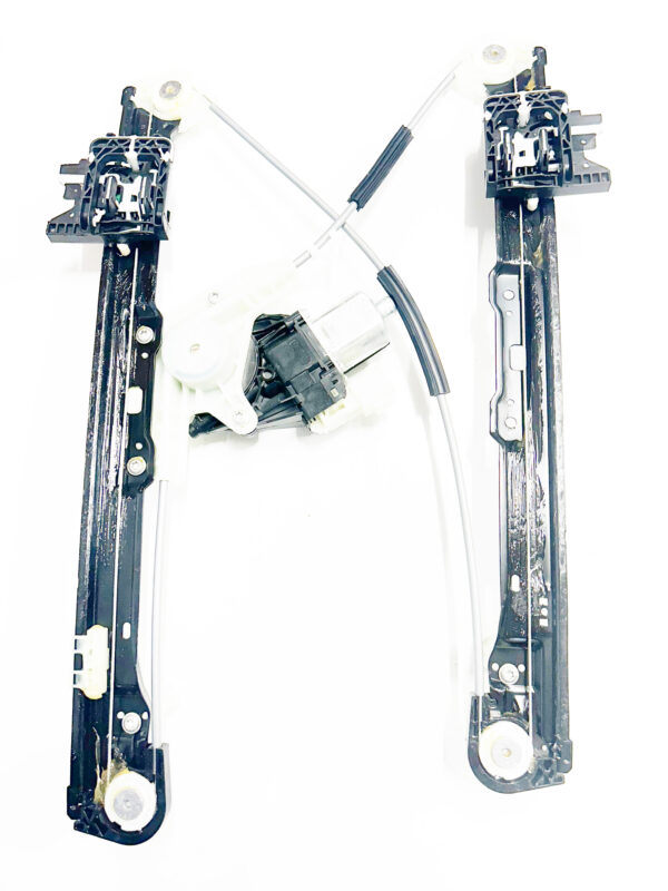 E PACE WINDOW REGULATOR & MOTOR LEFT HAND REAR - J9C31883