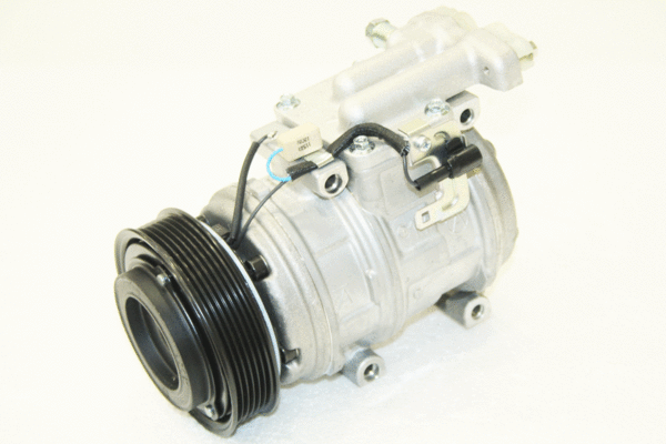 XK8 X100 AIR CONDITIONING COMPRESSOR - C2N2663